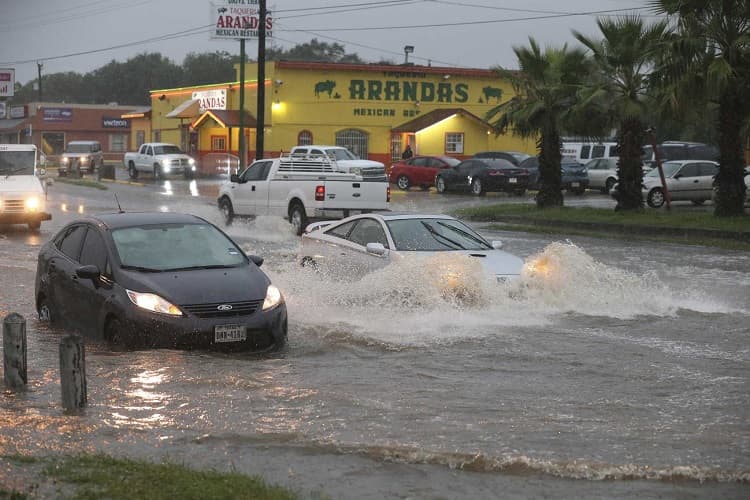 Safety Tips For Driving In A Flood